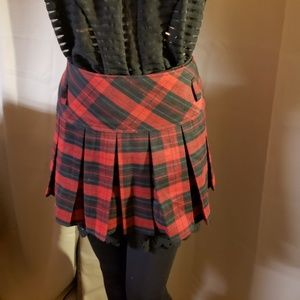 Wmens short skirt
